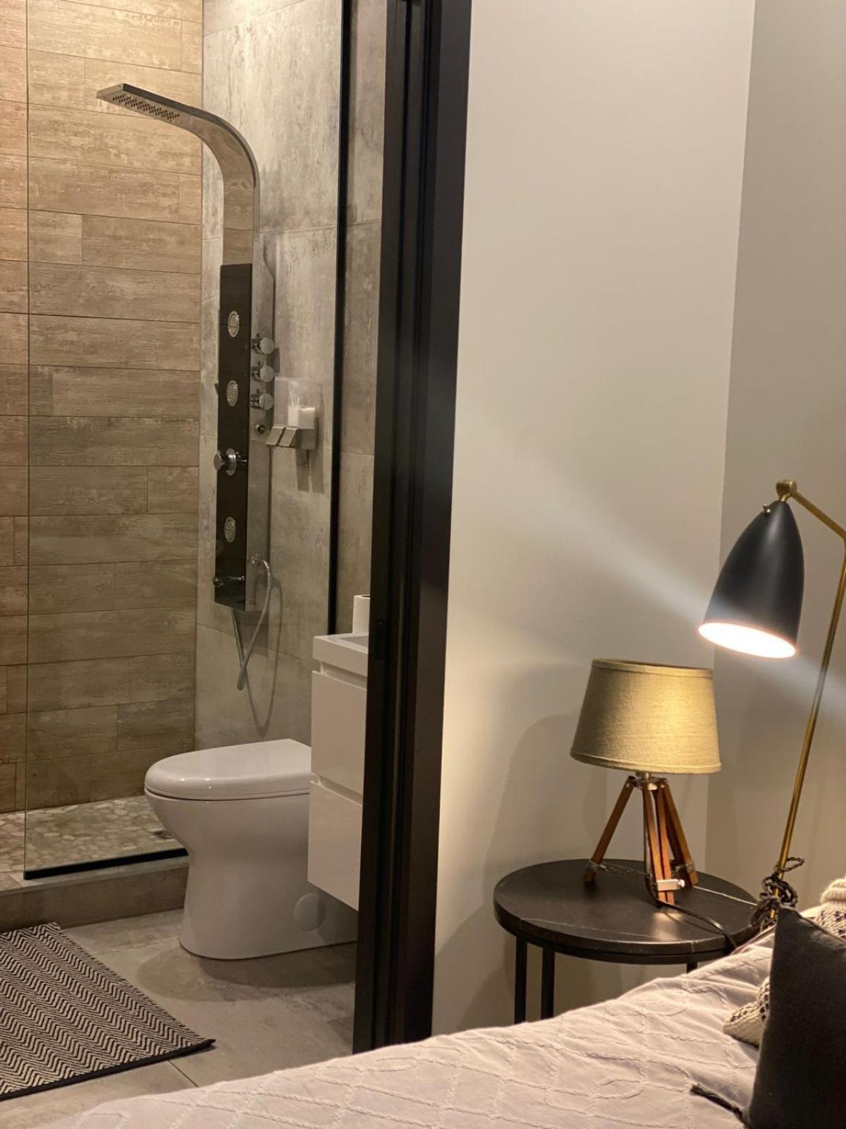 Private Room & Private Bathroom In Le Plateau Montreal Exterior foto